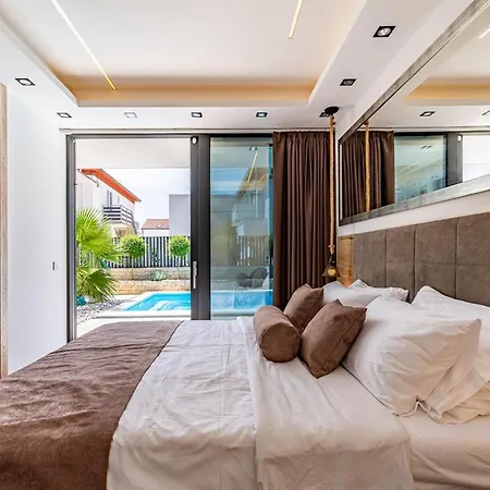 Omega Holiday home *